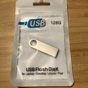 128 GB USB Flash Drive NEW